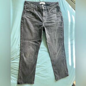 Abercrombie Curve Love Mid Rise 90’s Straight Leg Jeans